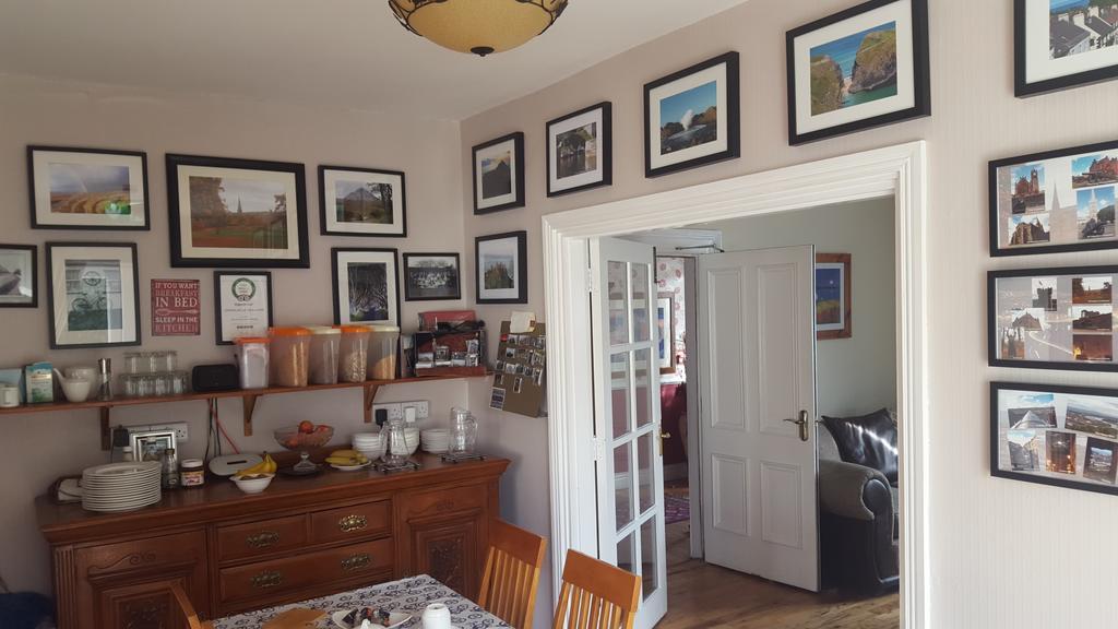 Rose Park House Bed and Breakfast Londonderry Exteriör bild