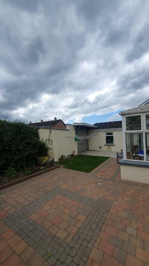 Rose Park House Bed and Breakfast Londonderry Exteriör bild